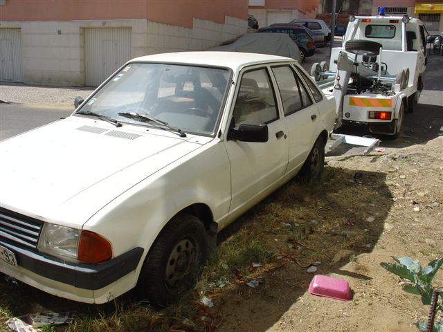 carro abandonado 05